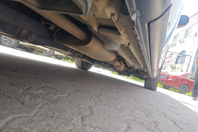 Used Mercedes-Benz Vito 2018 2.0T Business Version China VI Emission Standard Chassis Rear Right