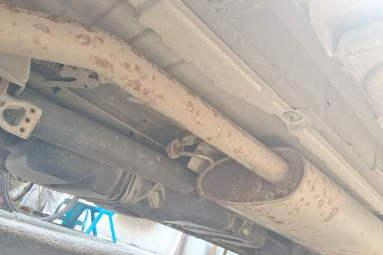Used Mercedes-Benz Vito 2018 2.0T Business Version China VI Emission Standard Chassis Rear Right