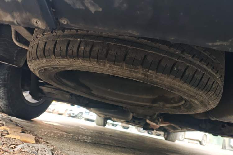 Used Mercedes-Benz Vito 2018 2.0T Business Version China VI Emission Standard Chassis Rear