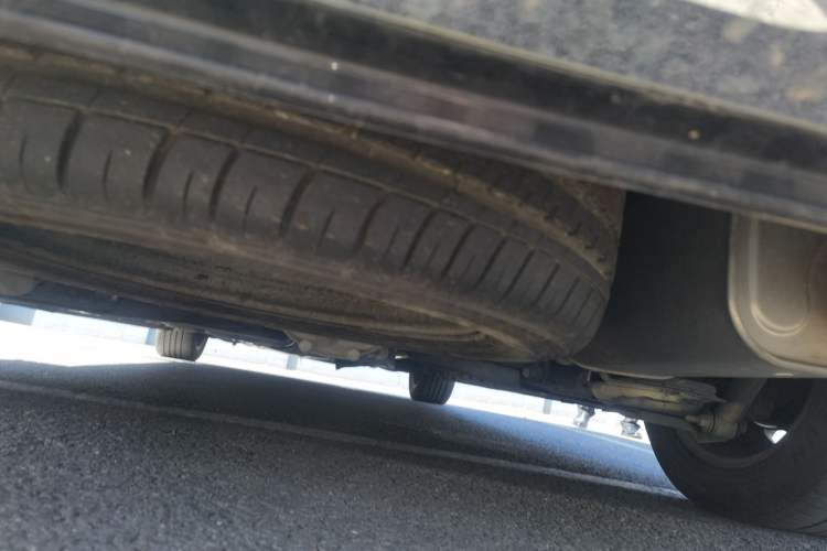 Used Mercedes-Benz Vito 2018 2.0T Business Version China VI Emission Standard Chassis Rear