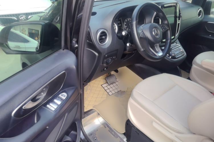 Used Mercedes-Benz Vito 2018 2.0T Business Version China V Emission Standard Driver Seat