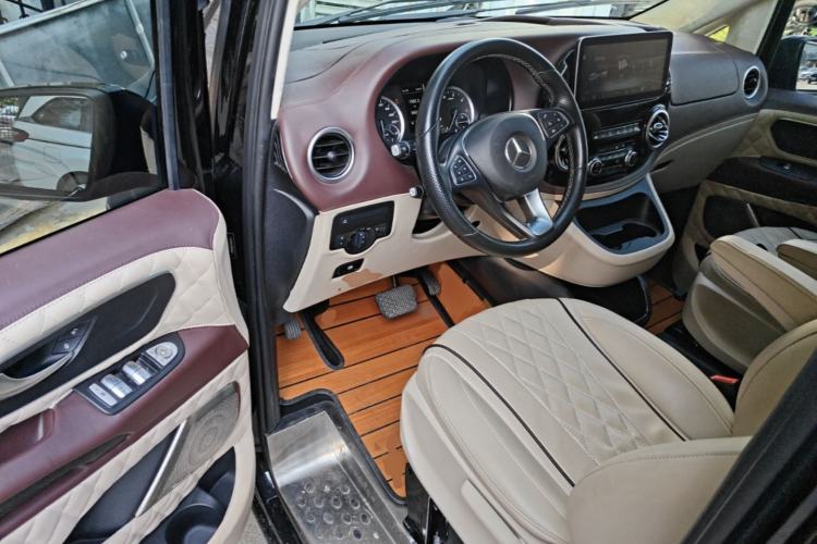 Used Mercedes-Benz Vito 2018 2.0T Business Version China VI Emission Standard Driver Seat
