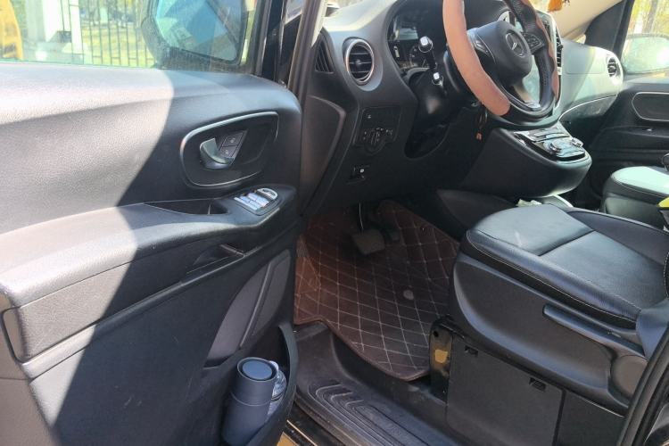 Used Mercedes-Benz Vito 2018 2.0T Business Version China V Emission Standard Driver Seat