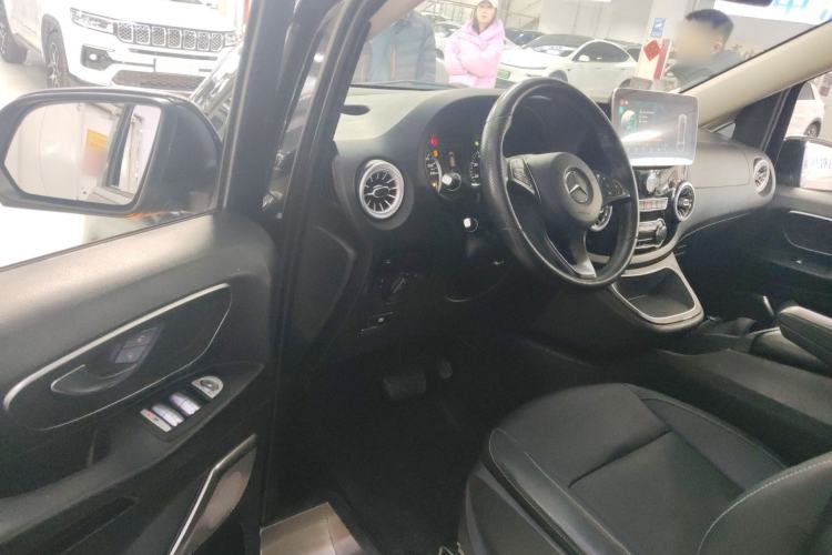 Used Mercedes-Benz Vito 2018 2.0T Business Version China V Emission Standard Driver Seat