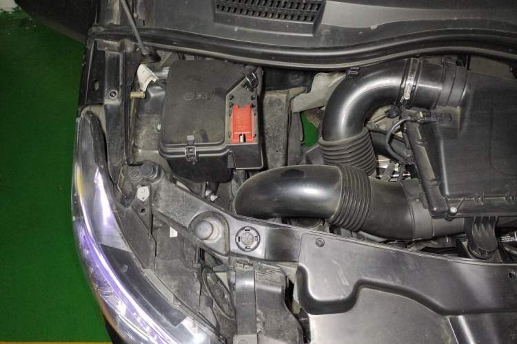 Used Mercedes-Benz Vito  Engine Bay Right