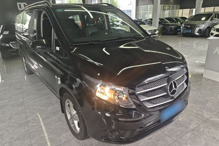 Used Mercedes-Benz Vito 2018 2.0T Business Version China VI Emission Standard Exterior 1