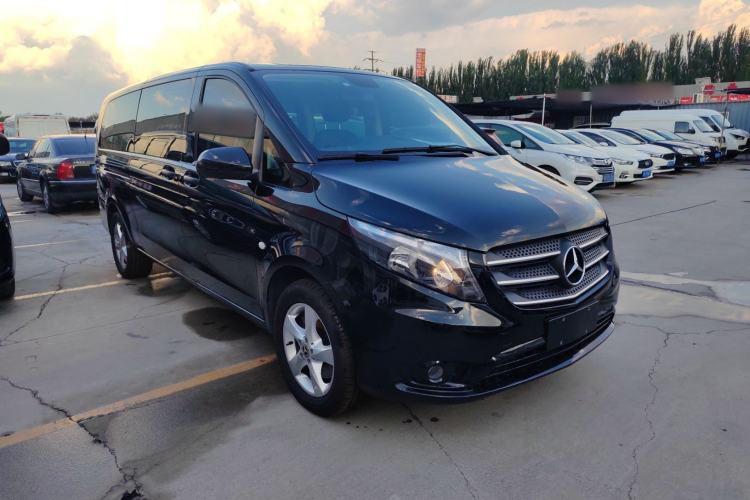 Used Mercedes-Benz Vito 2018 2.0T Elite Version 7 Seats China V Emission Standard Exterior 2