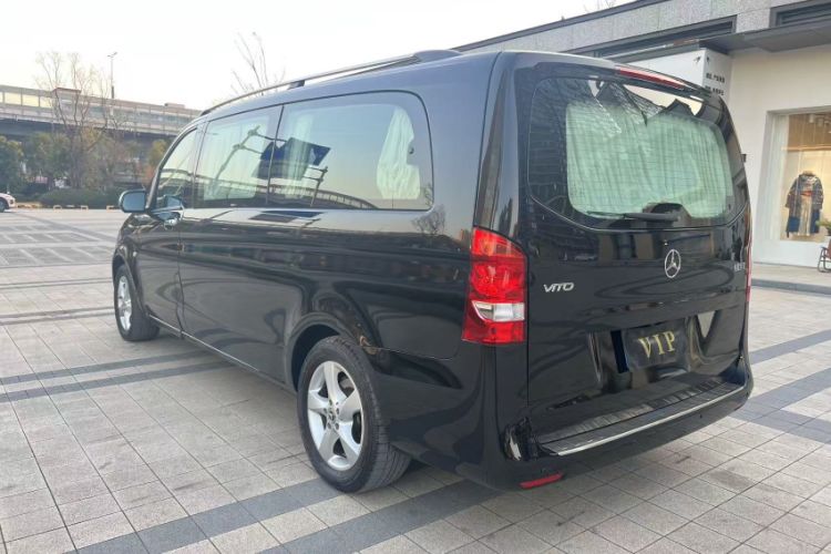 Used Mercedes-Benz Vito 2018 2.0T Elite Version 7 Seats China VI Emission Standard Exterior 3