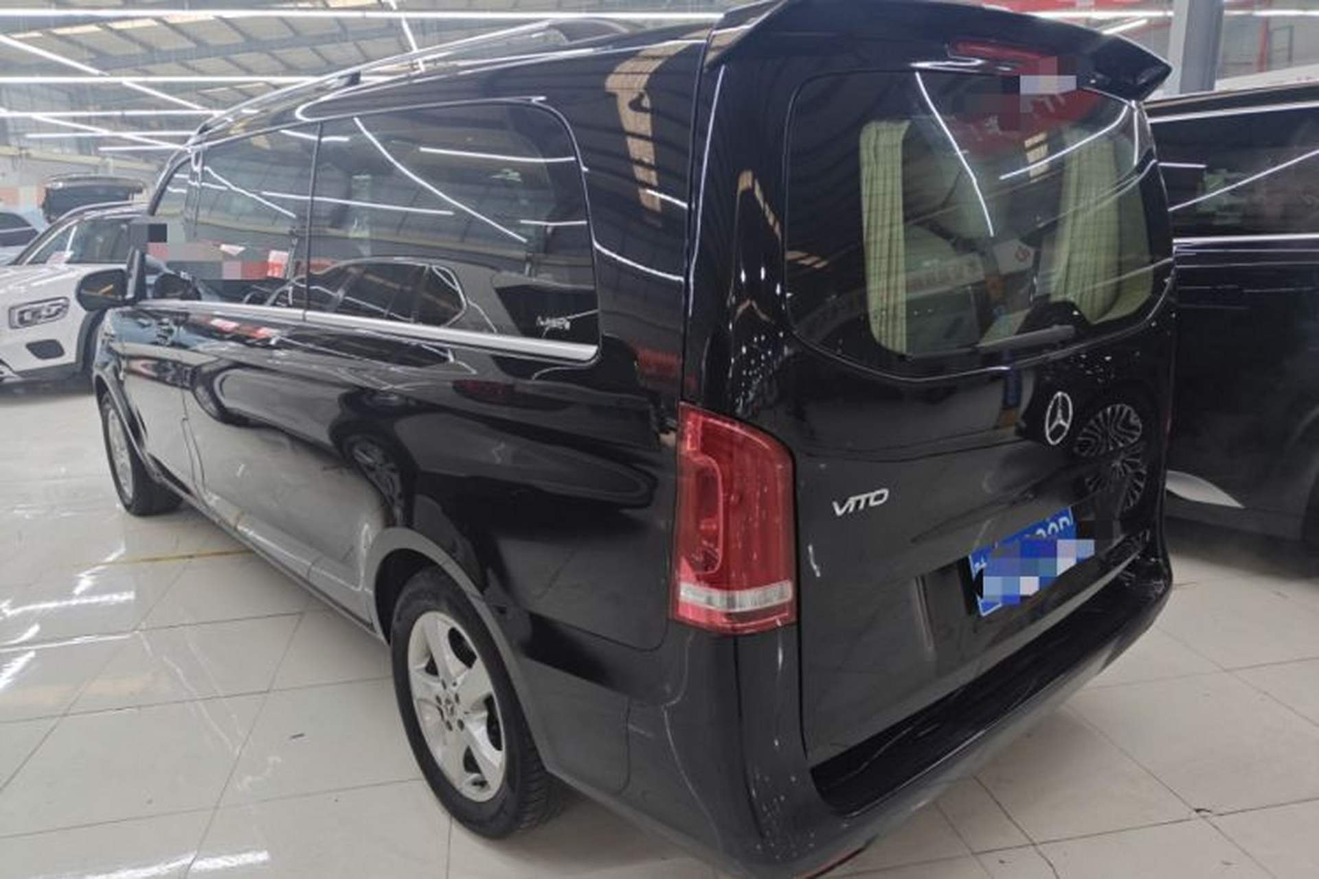Used Mercedes-Benz Vito 2018 2.0T Elite Version 7 Seats China VI Emission Standard Exterior 3