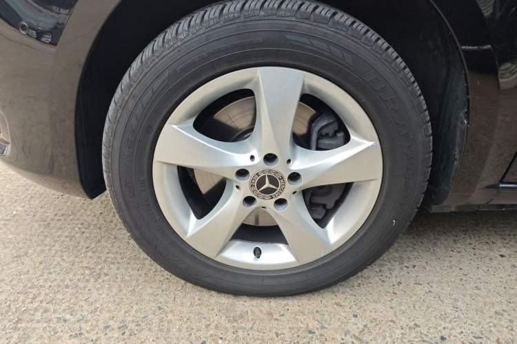Used Mercedes-Benz Vito 2018 2.0T Business Version China V Emission Standard Exterior 3