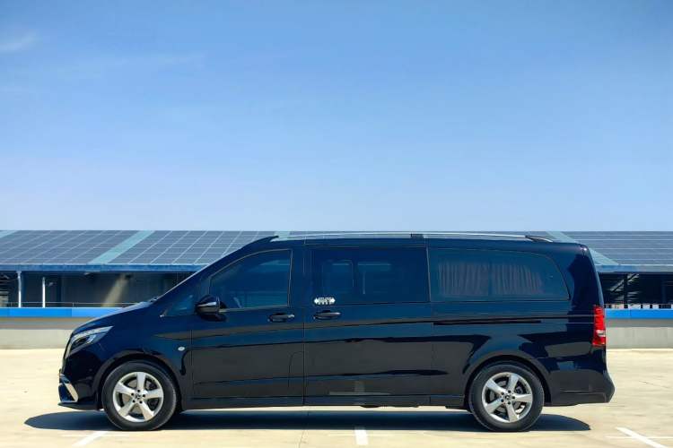 Used Mercedes-Benz Vito 2018 2.0T Business Version China VI Emission Standard Exterior 3