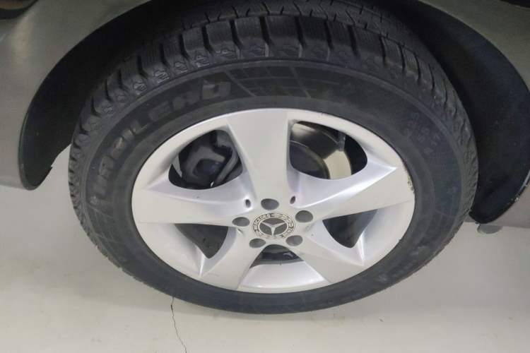 Used Mercedes-Benz Vito 2018 2.0T Business Version China V Emission Standard Exterior 5
