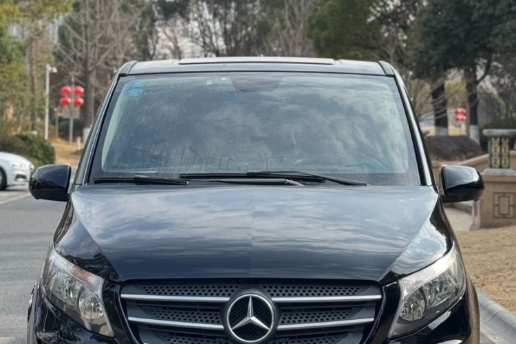 Used Mercedes-Benz Vito 2018 2.0T Elite Version 7 Seats China VI Emission Standard Exterior 6