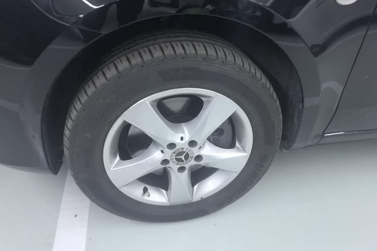 Used Mercedes-Benz Vito 2018 2.0T Elite Version 7 Seats China V Emission Standard Exterior 7