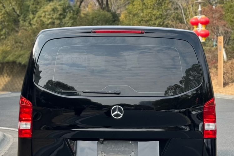 Used Mercedes-Benz Vito 2018 2.0T Elite Version 7 Seats China VI Emission Standard Exterior 8