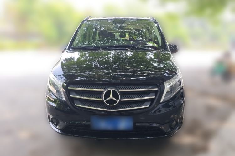 Used Mercedes-Benz Vito 2018 2.0T Business Version China VI Emission Standard Front