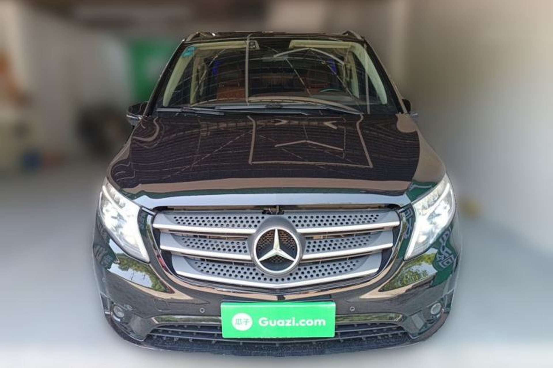 Used Mercedes-Benz Vito  Front