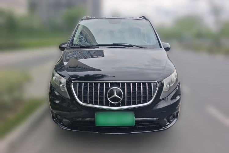 Used Mercedes-Benz Vito 2018 2.0T Elite Version 9 Seats China VI Emission Standard Front