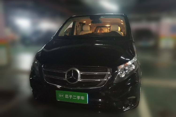 Used Mercedes-Benz Vito 2018 2.0T Elite Version 9 Seats China VI Emission Standard Front