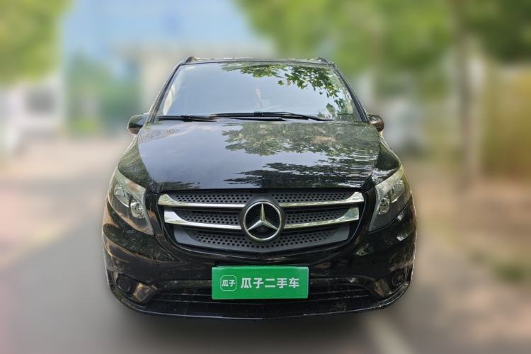 Used Mercedes-Benz Vito 2018 2.0T Business Version China VI Emission Standard Front