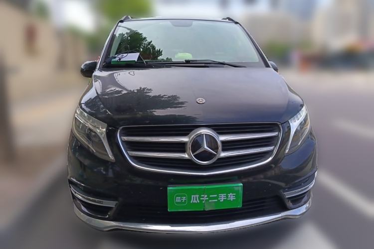 Used Mercedes-Benz Vito  Front