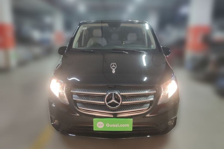 Used Mercedes-Benz Vito 2018 2.0T Elite Version 7 Seats China VI Emission Standard Front