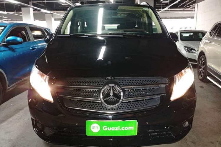 Used Mercedes-Benz Vito 2018 2.0T Business Version China VI Emission Standard Front