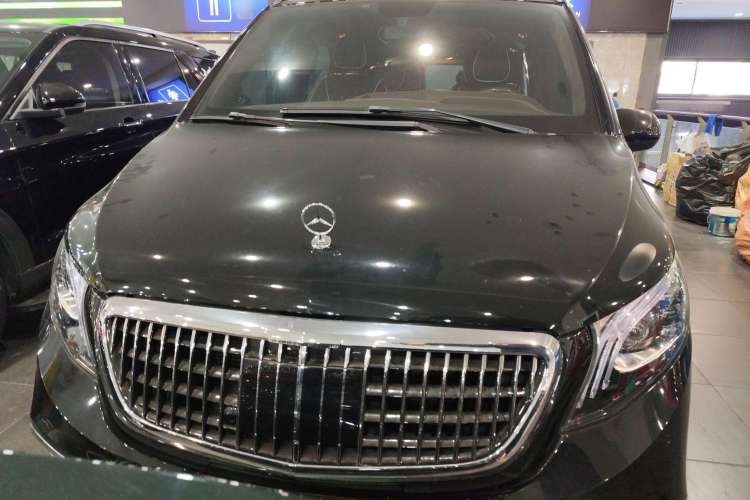 Used Mercedes-Benz Vito 2018 2.0T Business Version China VI Emission Standard Front