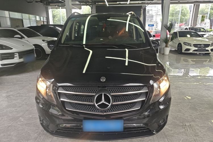 Used Mercedes-Benz Vito 2018 2.0T Business Version China VI Emission Standard Front