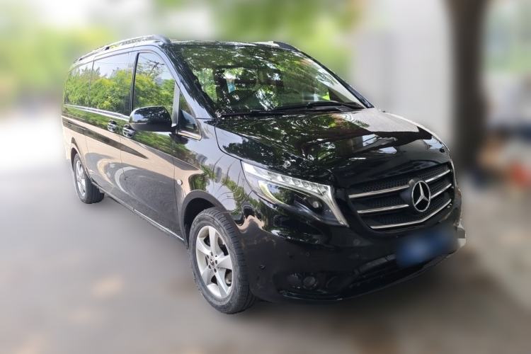Used Mercedes-Benz Vito 2018 2.0T Business Version China VI Emission Standard Front Right 45 Deg