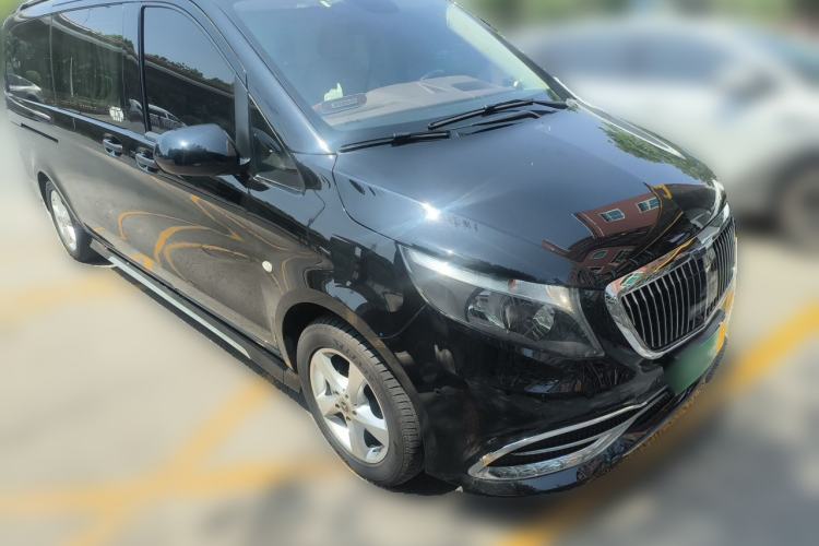 Used Mercedes-Benz Vito 2018 2.0T Elite Version 7 Seats China VI Emission Standard Front Right 45 Deg