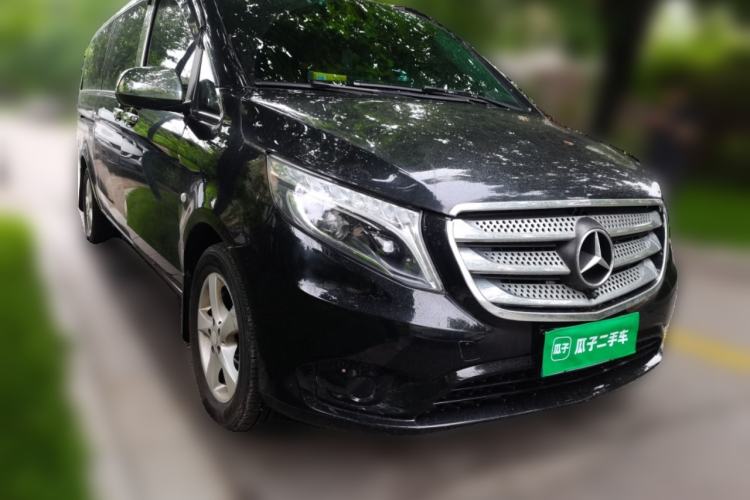 Used Mercedes-Benz Vito 2018 2.0T Elite Version 7 Seats China V Emission Standard Front Right 45 Deg