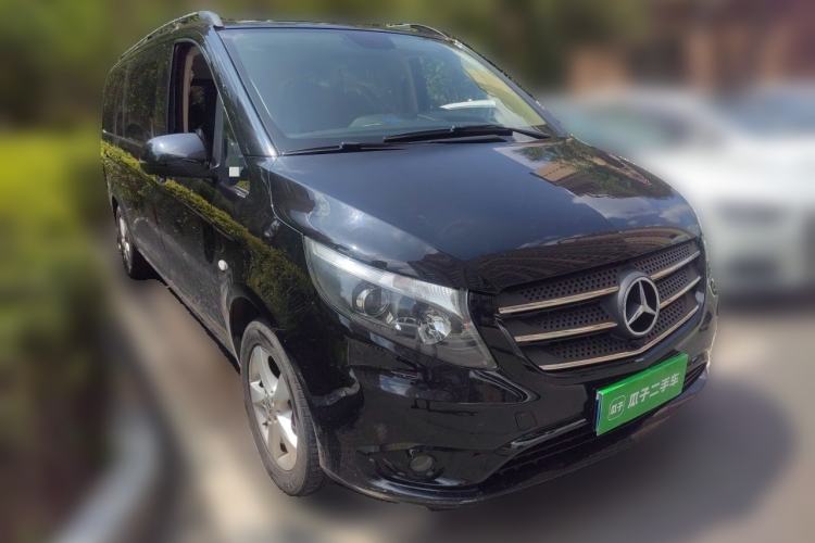 Used Mercedes-Benz Vito 2018 2.0T Elite Version 7 Seats China V Emission Standard Front Right 45 Deg
