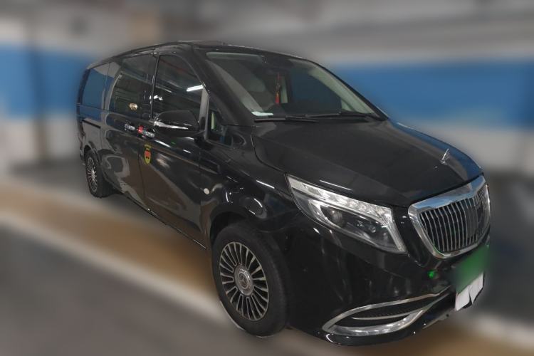 Used Mercedes-Benz Vito 2018 2.0T Elite Version 7 Seats China V Emission Standard Front Right 45 Deg