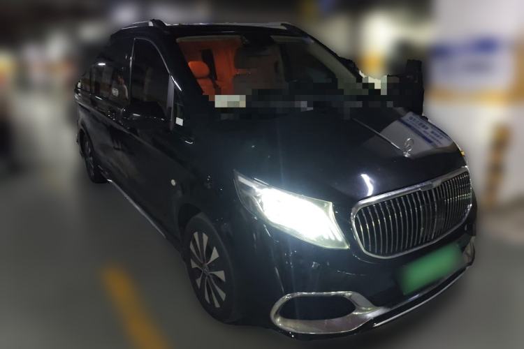 Used Mercedes-Benz Vito 2018 2.0T Elite Version 9 Seats China VI Emission Standard Front Right 45 Deg