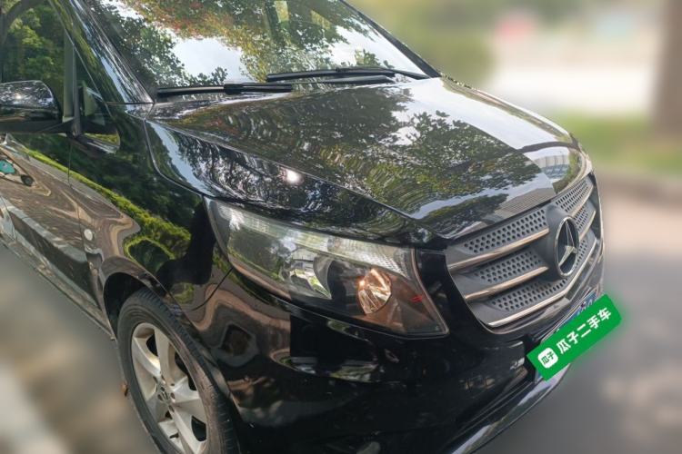 Used Mercedes-Benz Vito 2018 2.0T Business Version China V Emission Standard Front Right 45 Deg