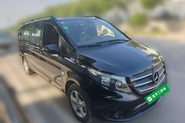 Used Mercedes-Benz Vito 2018 2.0T Elite Version 7 Seats China VI Emission Standard Front Right 45 Deg