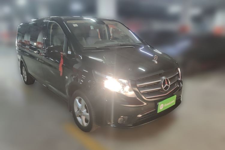 Used Mercedes-Benz Vito 2018 2.0T Elite Version 7 Seats China VI Emission Standard Front Right 45 Deg
