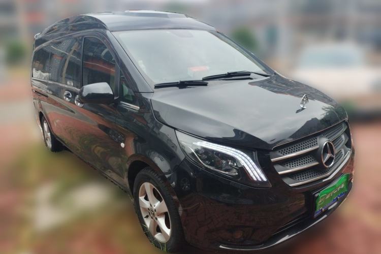 Used Mercedes-Benz Vito 2018 2.0T Elite Version 7 Seats China VI Emission Standard Front Right 45 Deg