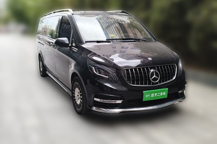 Used Mercedes-Benz Vito 2018 2.0T Elite Version 7 Seats China V Emission Standard Front Right 45 Deg
