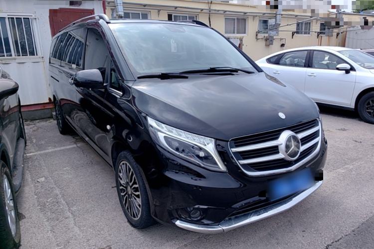 Used Mercedes-Benz Vito 2018 2.0T Elite Version 7 Seats China V Emission Standard Front Right 45 Deg