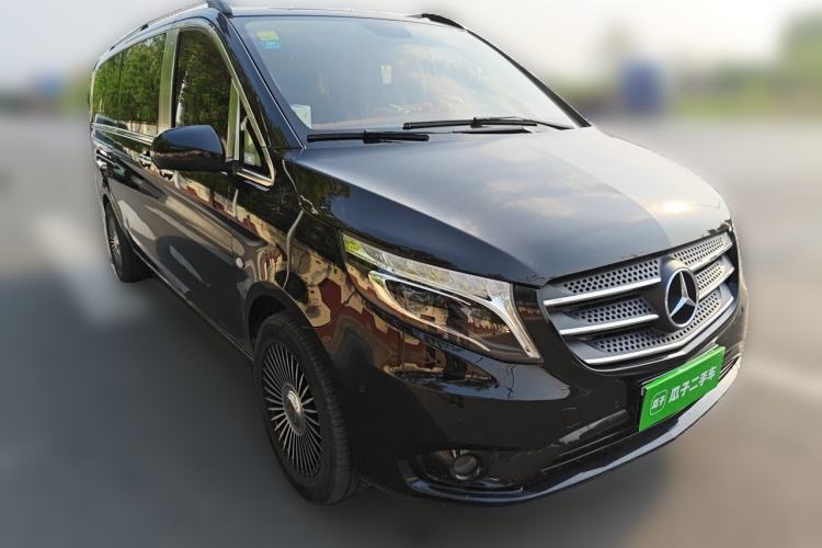 Used Mercedes-Benz Vito 2018 2.0T Business Version China V Emission Standard Front Right 45 Deg