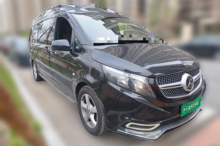 Used Mercedes-Benz Vito 2018 2.0T Elite Version 7 Seats China VI Emission Standard Front Right 45 Deg