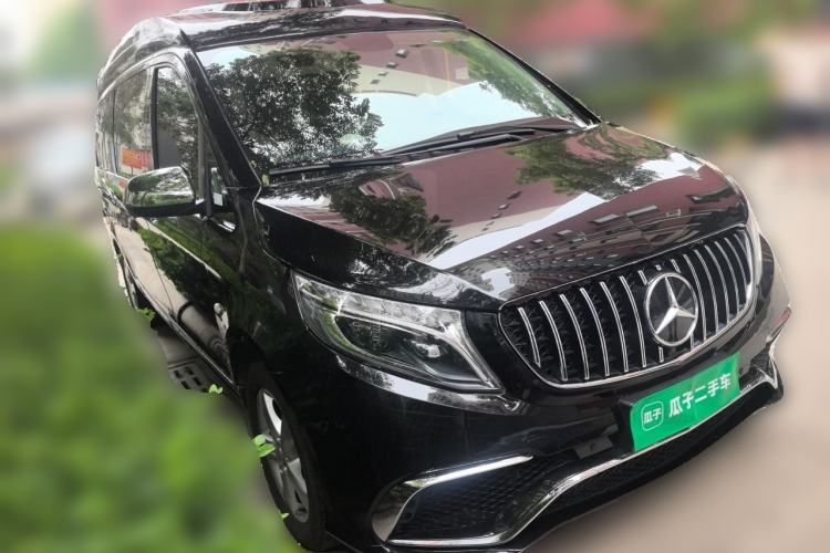 Used Mercedes-Benz Vito 2018 2.0T Elite Version 7 Seats China V Emission Standard Front Right 45 Deg