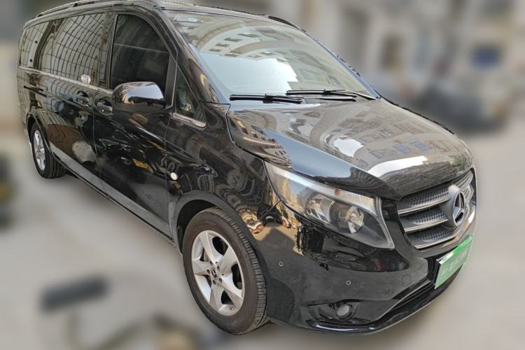 Used Mercedes-Benz Vito 2018 2.0T Business Version China VI Emission Standard Front Right 45 Deg