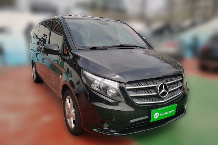 Used Mercedes-Benz Vito 2018 2.0T Business Version China VI Emission Standard Front Right 45 Deg