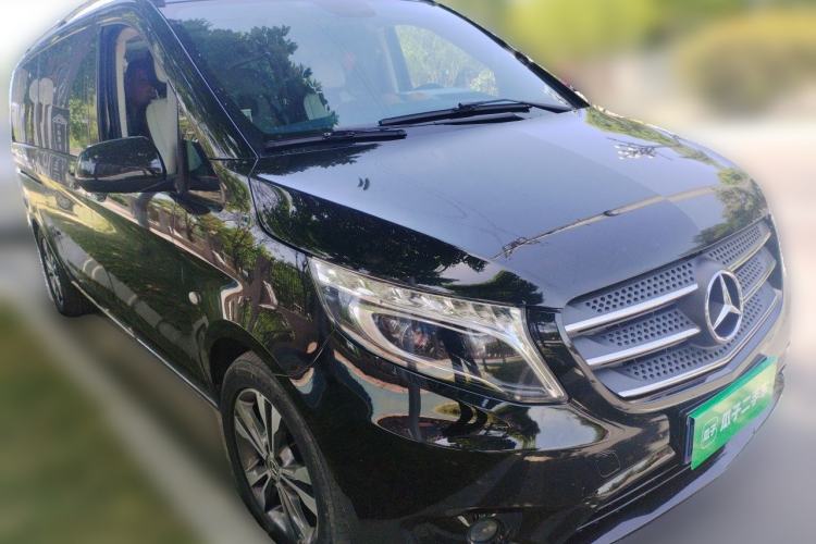 Used Mercedes-Benz Vito 2018 2.0T Elite Version 7 Seats China VI Emission Standard Front Right 45 Deg