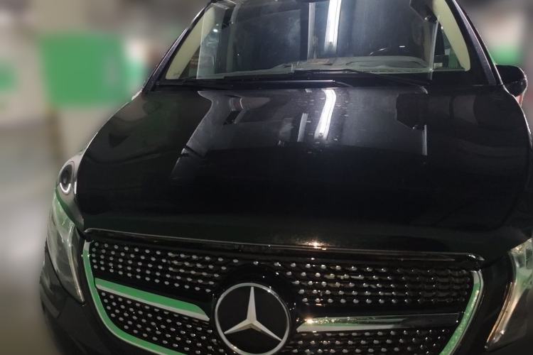Used Mercedes-Benz Vito 2018 2.0T Business Version China VI Emission Standard Front