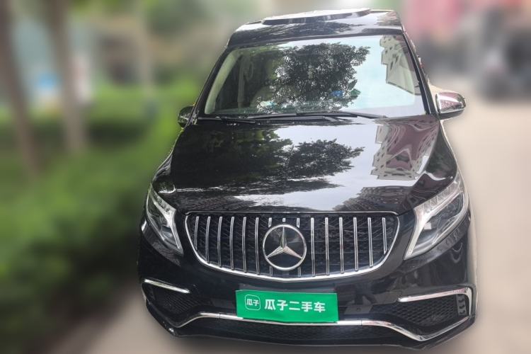 Used Mercedes-Benz Vito 2018 2.0T Elite Version 7 Seats China V Emission Standard Front