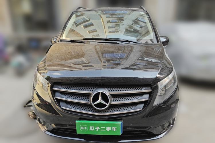 Used Mercedes-Benz Vito 2018 2.0T Business Version China VI Emission Standard Front